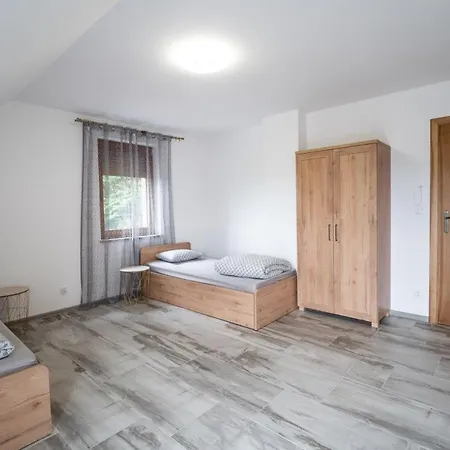 Michalka 2 - Pod Leskowcem *