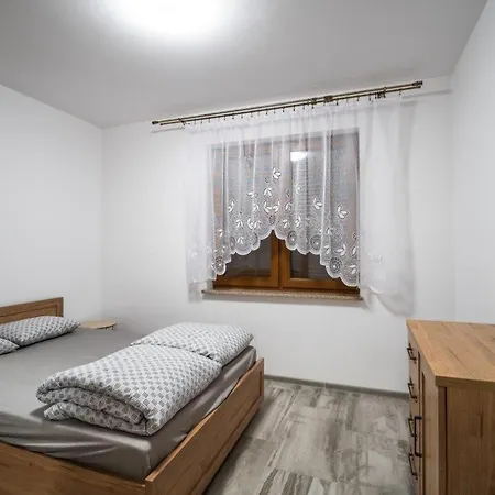 Michalka 2 - Pod Leskowcem Alpstuga Targoszow